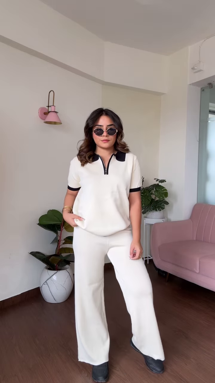 Casual Chic Women's Light Brown Knit Lounge Set with Wide-Leg Pants - Image 2