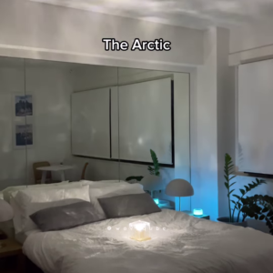 Immersive Aurora Borealis Projector for Bedroom Ambiance Lighting