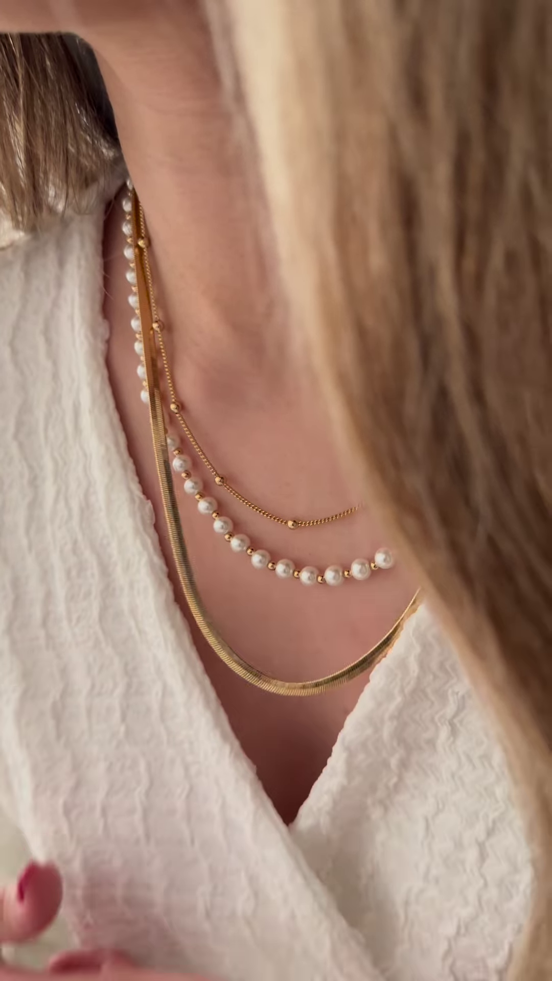 Elegant Layered Gold-Toned Necklace Set with Herringbone Chain and Pearl Strands - Image 2