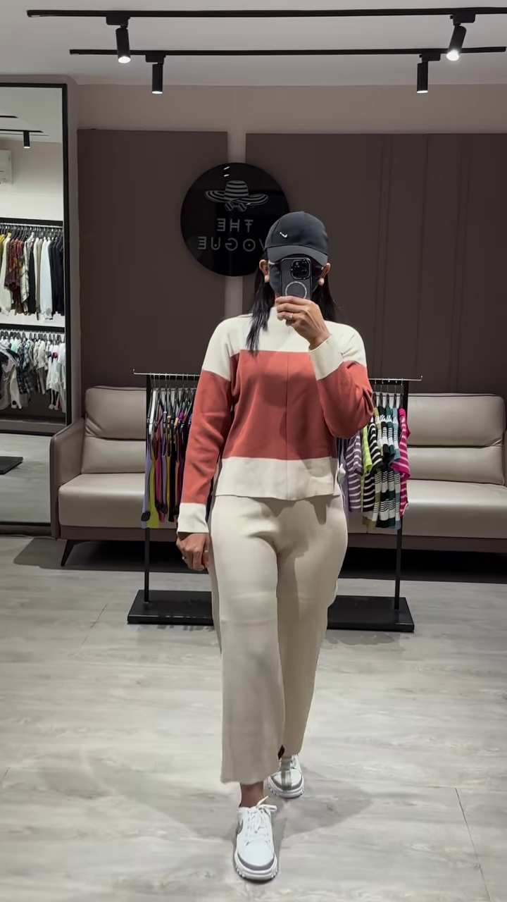 Color Block Knit Sweater and Comfortable Black Pants Lounge Set - Image 3