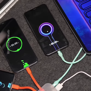 High-Capacity Multi-Port Power Bank for Simultaneous Device Charging