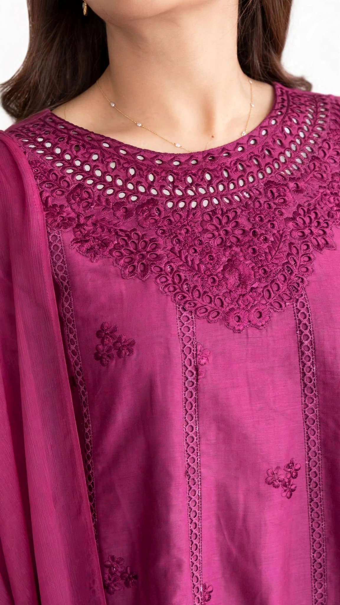 Royal Magenta Intricately Embroidered Chiffon Kurta Set - Image 2