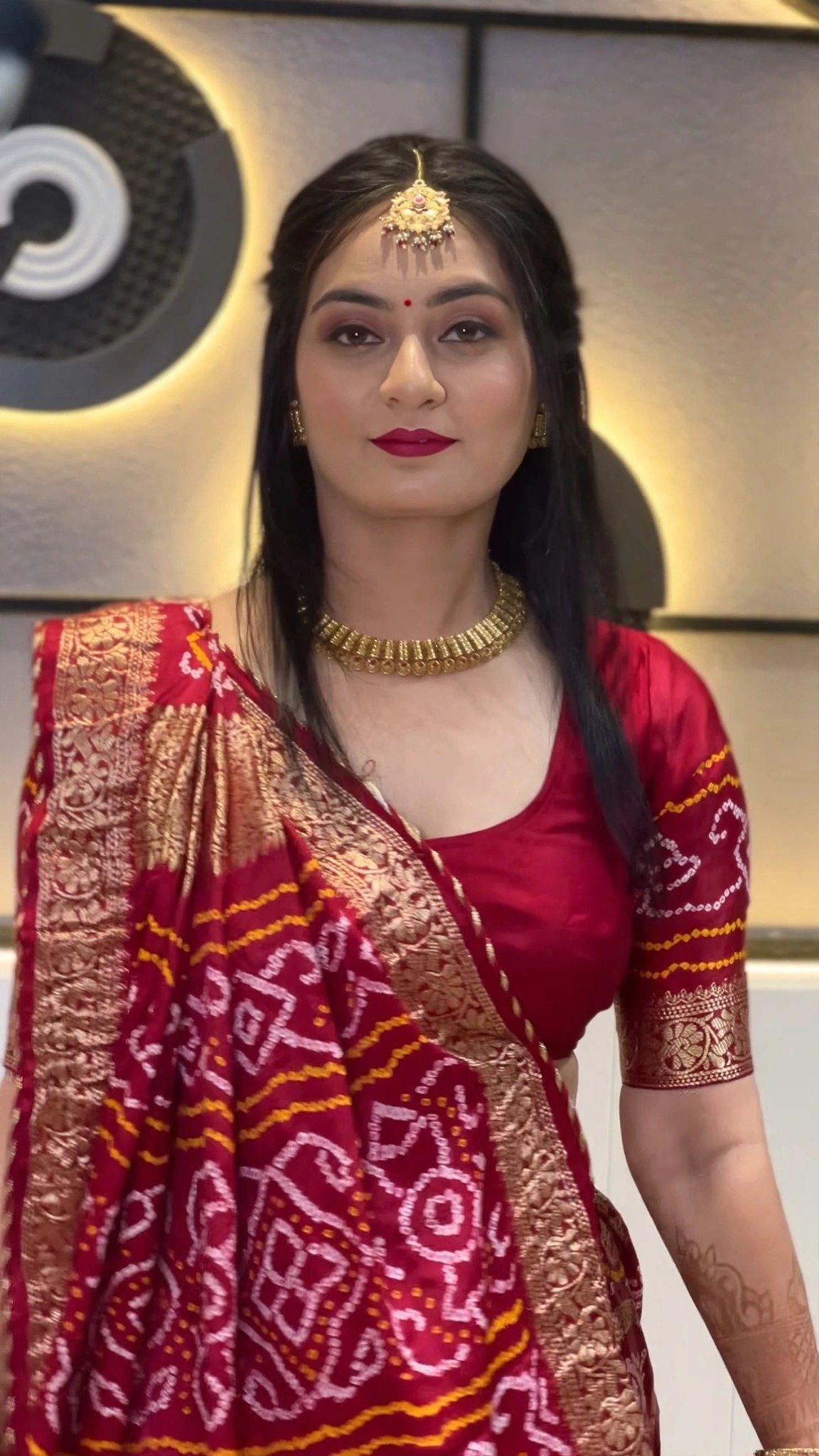 Royal Crimson Bandhani Silk Saree with Antique Gold Zari Border - Image 2