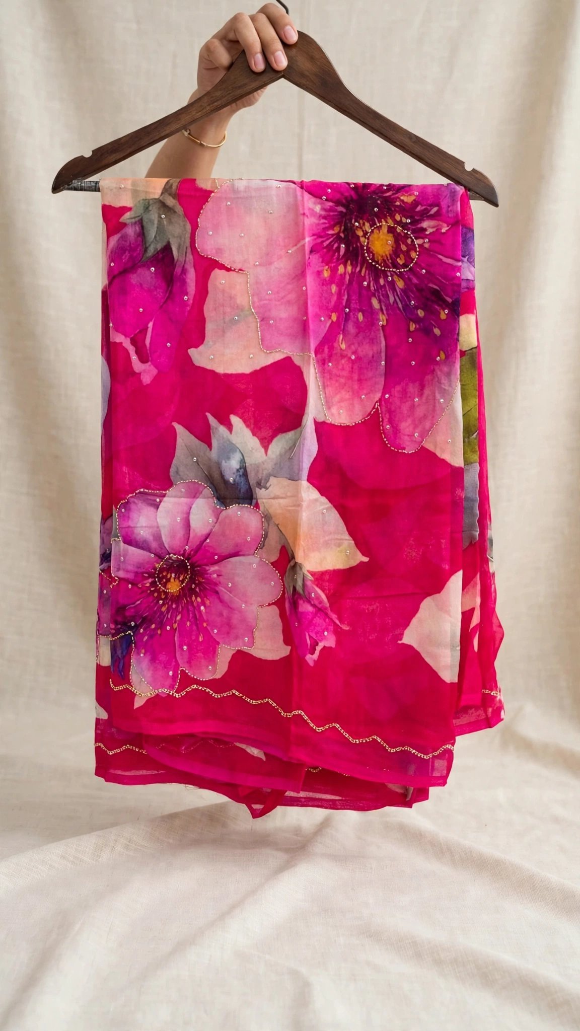 Floral Impression Hand-Painted Organza Saree with Scalloped Embellishments – Available in Radiant Yellow, Lush Green, Vivid Pink, Midnight Black & Royal Purple - Image 3